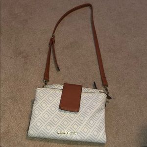 Liz Claiborne cross body/shoulder bag